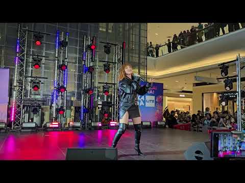 Видео: Юлия Савичева, TRITIA - Каплями | Жара Lite, Ривьера | 6.03.2025