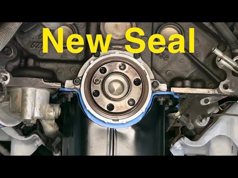 Видео: Замена заднего главного сальника на Chevrolet OBS 1500 88-98 годов выпуска