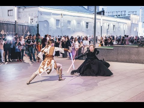 Видео: Битва джедаев в самом центре Москвы | Jedi fight in the centre of Moscow