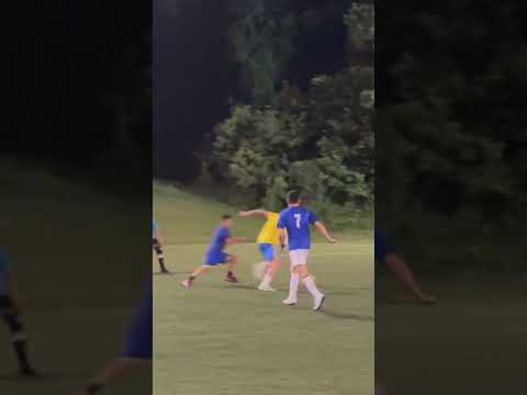 Видео: Гол Дениса #футбол #аматори #football #soccer #proplayer