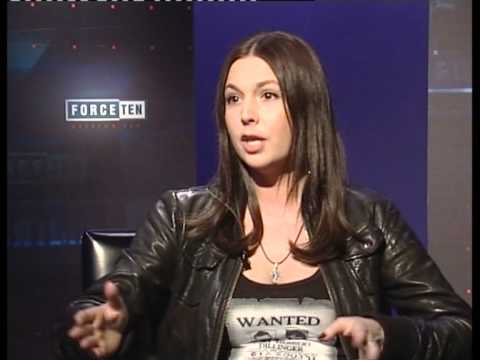 Видео: Десятый вал. Игорь Десятников с И. Ефремовой. Часть 1.