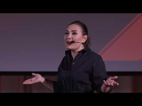 Видео: 5 способов испортить себе жизнь | Лариса Парфентьева | TEDxBaumanSt