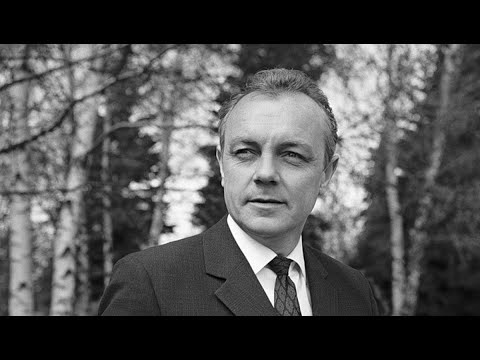 Видео: КИРИЛЛ ЛАВРОВ. Хроника разных лет.