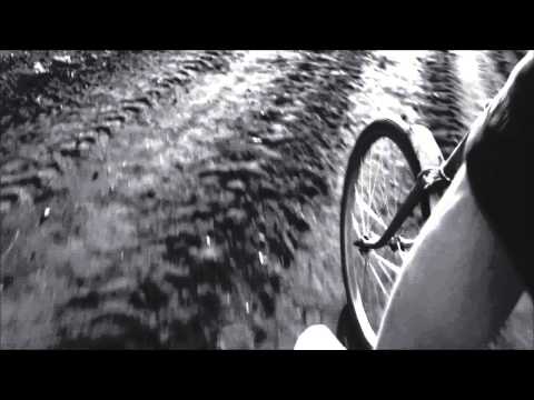 Видео: Копюшон - По Скрипучему Полу