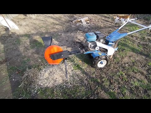 Видео: Измельчитель веток для мотоблока.