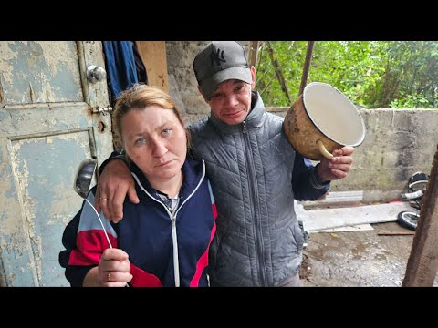 Видео: КАК ВЫЖИТЬ ПОСЛЕ ДНЯ РОЖДЕНИЯ?/ РЕЦЕПТ ПОХМЕЛЬНОГО СУПА
