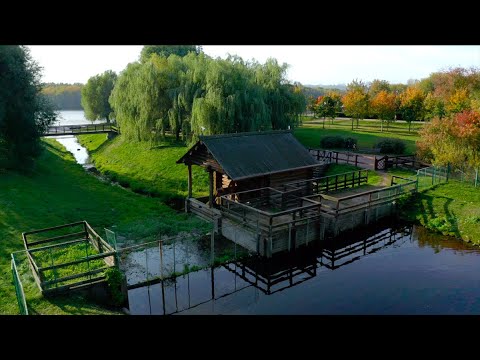 Видео: Экскурсия по водяной мельнице на реке Жужа в Коломенском