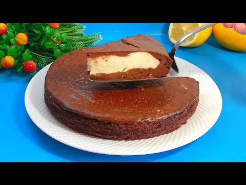 Видео: Вся семья готова есть на завтрак, обед и ужин! Оригинальный рецепт нежной творожной запеканки