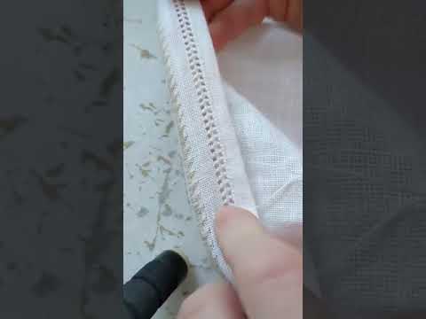 Видео: Мережка "трикутничками" зустрічається переважно як підрублювання подолу сорочки. В два заходи