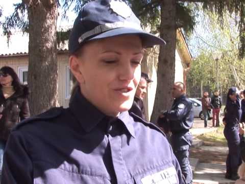 Видео: 83-ма положиха полицейска клетва в Казанлък