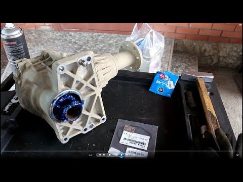 Видео: Профилактика шлицевого соединения раздатки на Hyundai ix35 Хендай 2,0  Ай Икс 35  2014 года 2часть