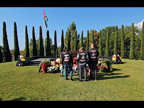 Видео: День Победы в Абхазии