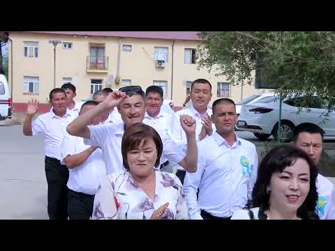 Видео: Бозатау 20 жыллык Ажиняз мектеп 1985 жыл мектеп