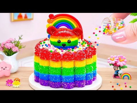 Видео: Мини-торт «Медведь со снежной радугой» из мастики 🌈 Впечатляющие рецепты миниатюрных тортов 🍰 Тор...
