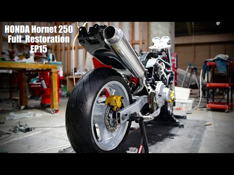 Видео: Полная реставрация мотоцикла Honda Hornet250 15 | Тормозной суппорт, измеритель и т. д.