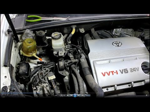 Видео: Замена масла в гидроусилителе руля на Toyota Harrier MCU30 Тойота Харриер 2004 года