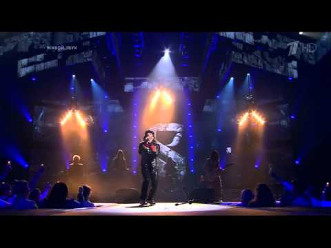 Видео: Глеб Матвейчук - автор, актер, певец - в образе Клауса Майне