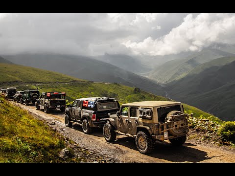 Видео: Путешествие по Кабардино-Балкарии на внедорожниках Jeep Gladiator, Jeep Wrangler и Dodge Ram.