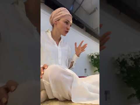 Видео: Нереагирование и шунья. Лекция с тренинга 1 уровня сат нам расаян.