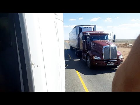 Видео: Американские траки в Казахстане Вольво внл