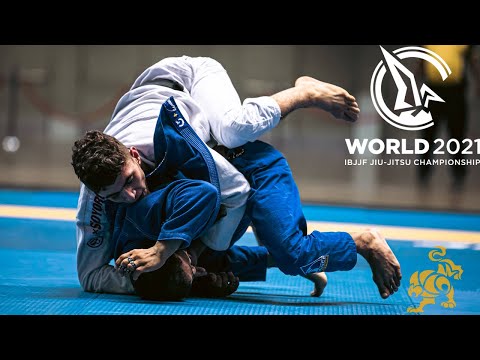 Видео: Майкл Мусумечи против Бруно Мальфасина / Чемпионат мира 2021