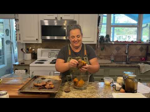 Видео: Запеканка из батата. Видео, конечно, не очень, но очень вкусно.