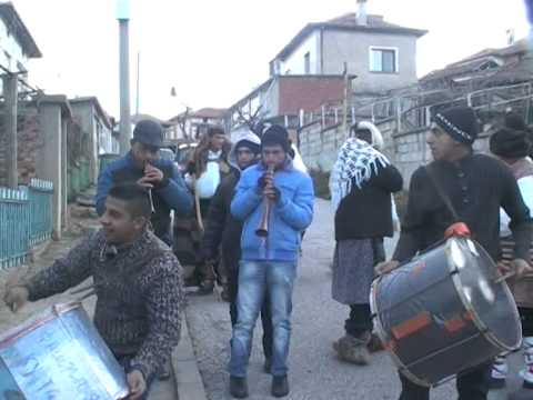 Видео: Сурвакарска Група "Шикеро" - с.Крупник 01.01.2015г. Двд 1- / част -3