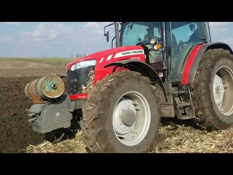 Видео: Оранка кукурудзи. Massey Ferguson 6713 + Kuhn Multi-Master 113.