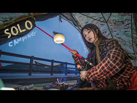 Видео: 25 минут на лодке⛴ рыбалка на острове кемпинг / спасение iPhone с моря / индивидуальный кемпинг