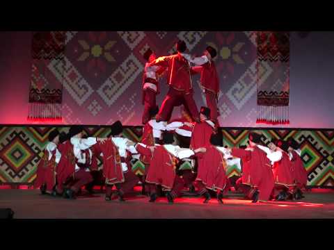 Видео: Веселі Черевички. м. Львів. Гуцульський танець " Аркан " 2019 р.