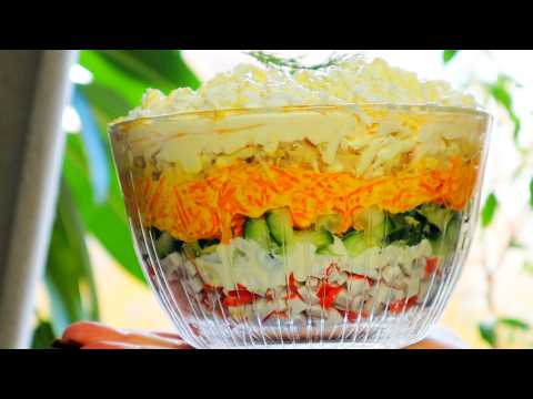 Видео: Самый милый Салат Года "ЗАЙКА" / Новый неожиданный  рецепт с крабовыми палочками