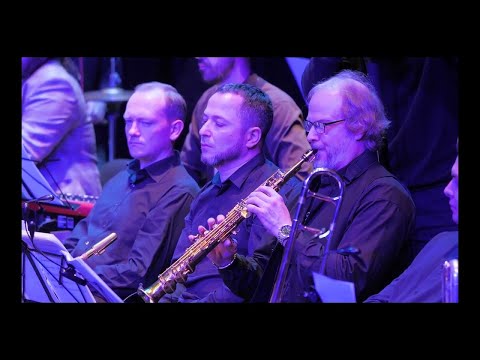 Видео: реакция иностранца на музыка :  Встреча из мф Девочка и дельфин, Эдуард Артемьев (Эпизод 012)