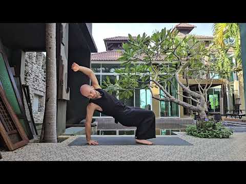 Видео: Йога в стиле FYSM — Разминка и состояние