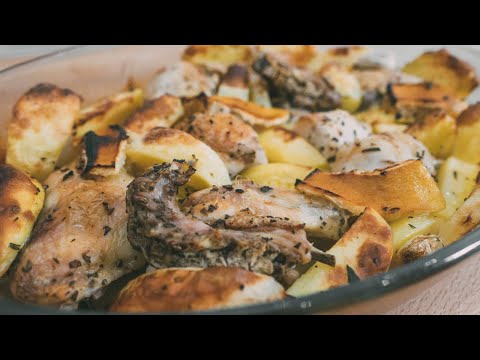 Видео: ЗАПЕЧЕННАЯ КУРИЦА С КАРТОФЕЛЕМ: Легкий рецепт и вкусный итальянский ужин готов!
