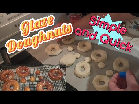 Видео: Глазированные пончики готовятся быстро и легко всего из четырех простых ингредиентов.