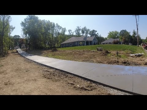 Видео: Самая длинная бетонная подъездная дорога в округе!