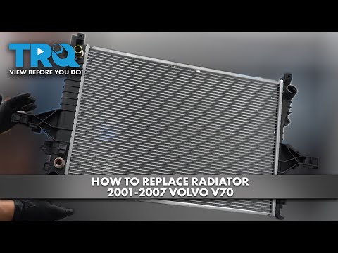 Видео: Как заменить радиатор на Volvo V70 2001-2007 годов
