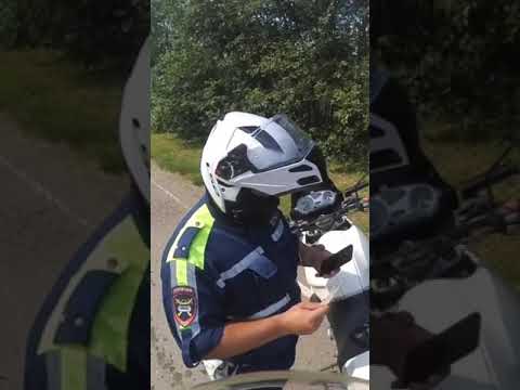 Видео: Как МОТОБАТ ловит мотоциклистов