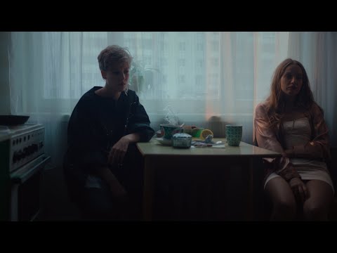 Видео: Комсомольск - Чёрный квадрат (Official Video)