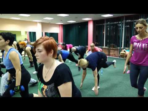 Видео: УБЕЙТЕ ПОПУ-это путь к красивой стоячей ягодице