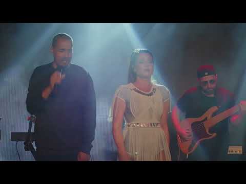 Видео: KRISTA feet. BOBO - "Без видими щети" - LIVE @ SLC