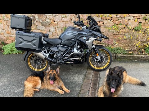 Видео: Аксессуары, установленные на мой BMW R1250GS 2022 года. Поставил бы я их снова? Давайте выясним.🤪