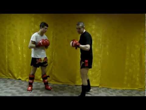 Видео: Тайский бокс. Любимая комбинация ударов тайбоксёров.