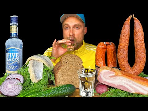 Видео: АСМР Русская еда (Закуски) и водка 🇷🇺 2025