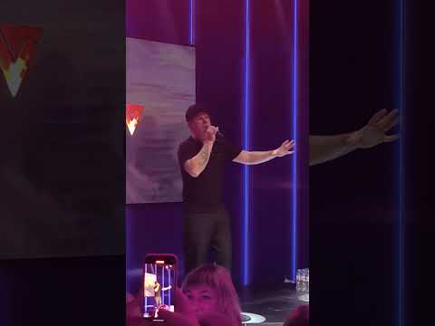 Видео: Истов - Глаза ты не закрывай. Концерт в Екатеринбурге 02.11.2024