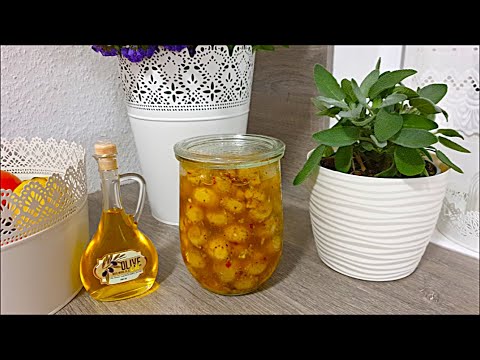 Видео: Шампиньоны с приправами к столу !