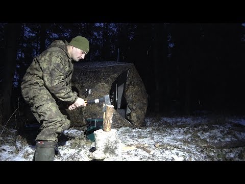 Видео: Ночевка в лесу в палатке Берег зимой. Душевный отдых в лесу.