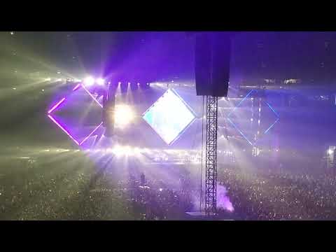 Видео: Звери - Напитки покрепче (СПБ 15.12.2023)