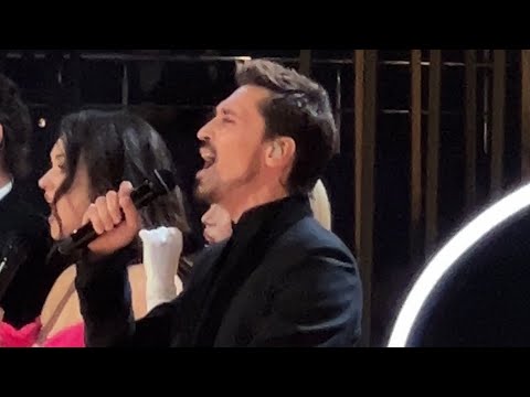 Видео: «Мир в тебе» Дима Билан, Ольга Перетятько, Ильдар Абдразаков, Sumi Jo, Рапсодия льда -2, 08.03.2025