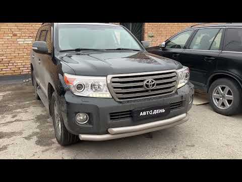 Видео: Toyota LandCruiser 200 замена ксеноновых линз на светодиодные MTF Cyberlight 2.0